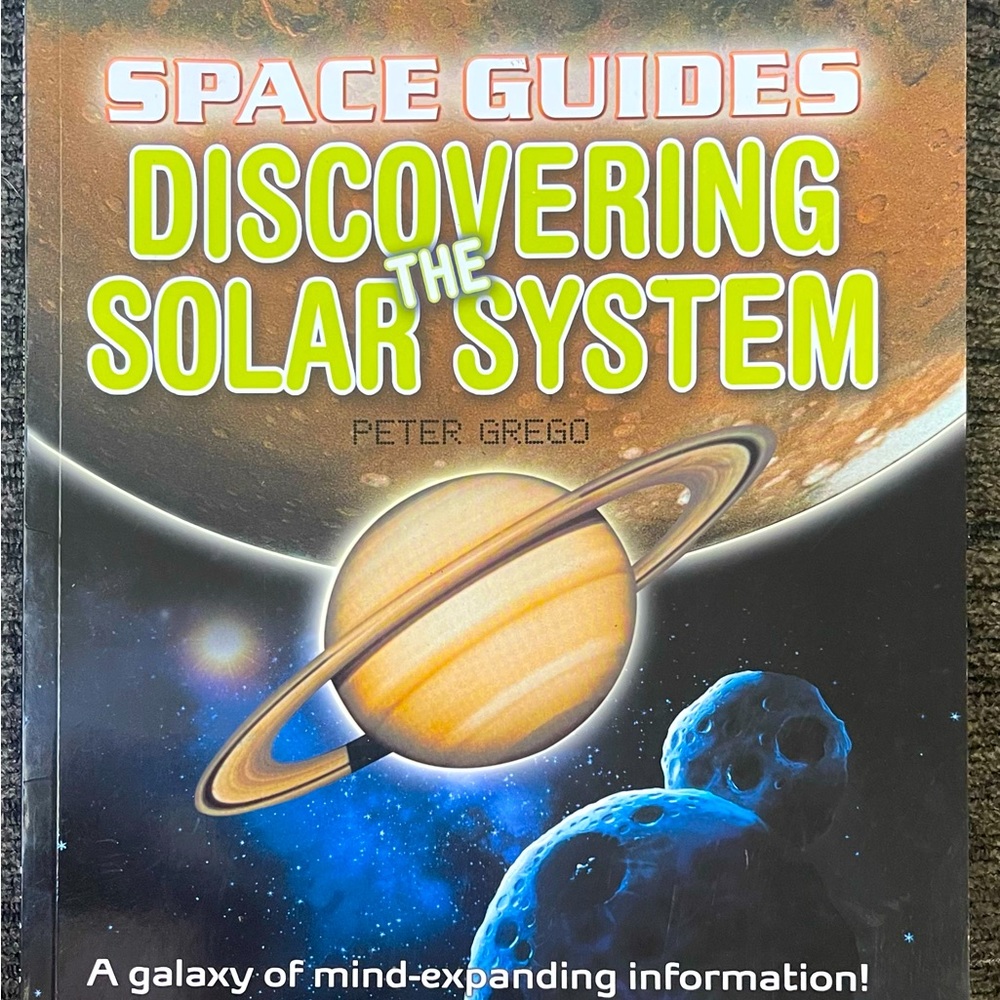 Space Guides - Discovering the Solar System
